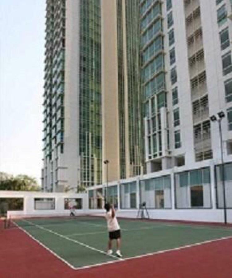 The Peak Residence At Sudirman - 3 Bedroom Exclusive Private Apartment Yakarta Exterior foto